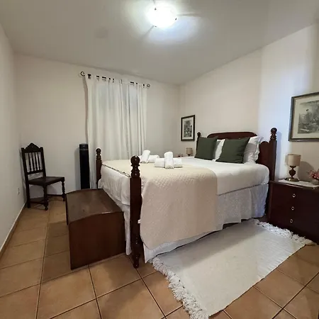 Por Do Sol Estreito Da Calheta