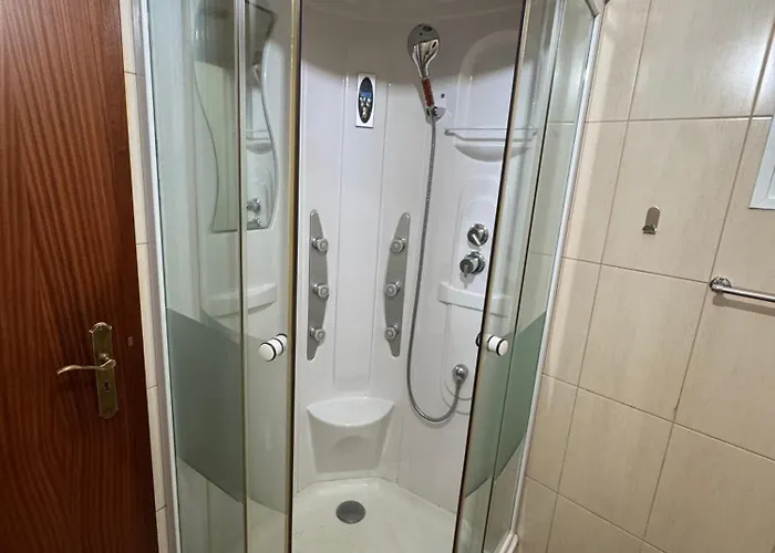 Por Do Sol Estreito Da Calheta